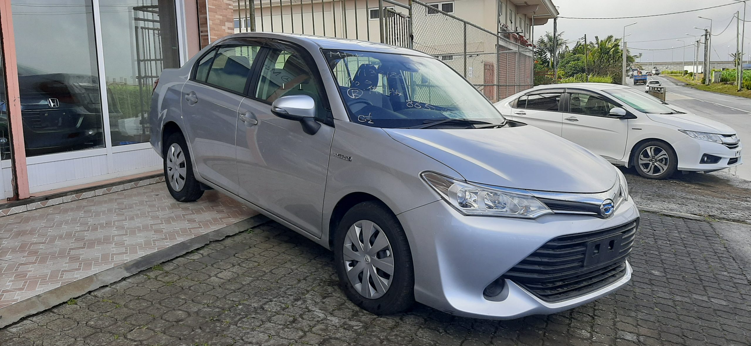 Toyota axio 2016