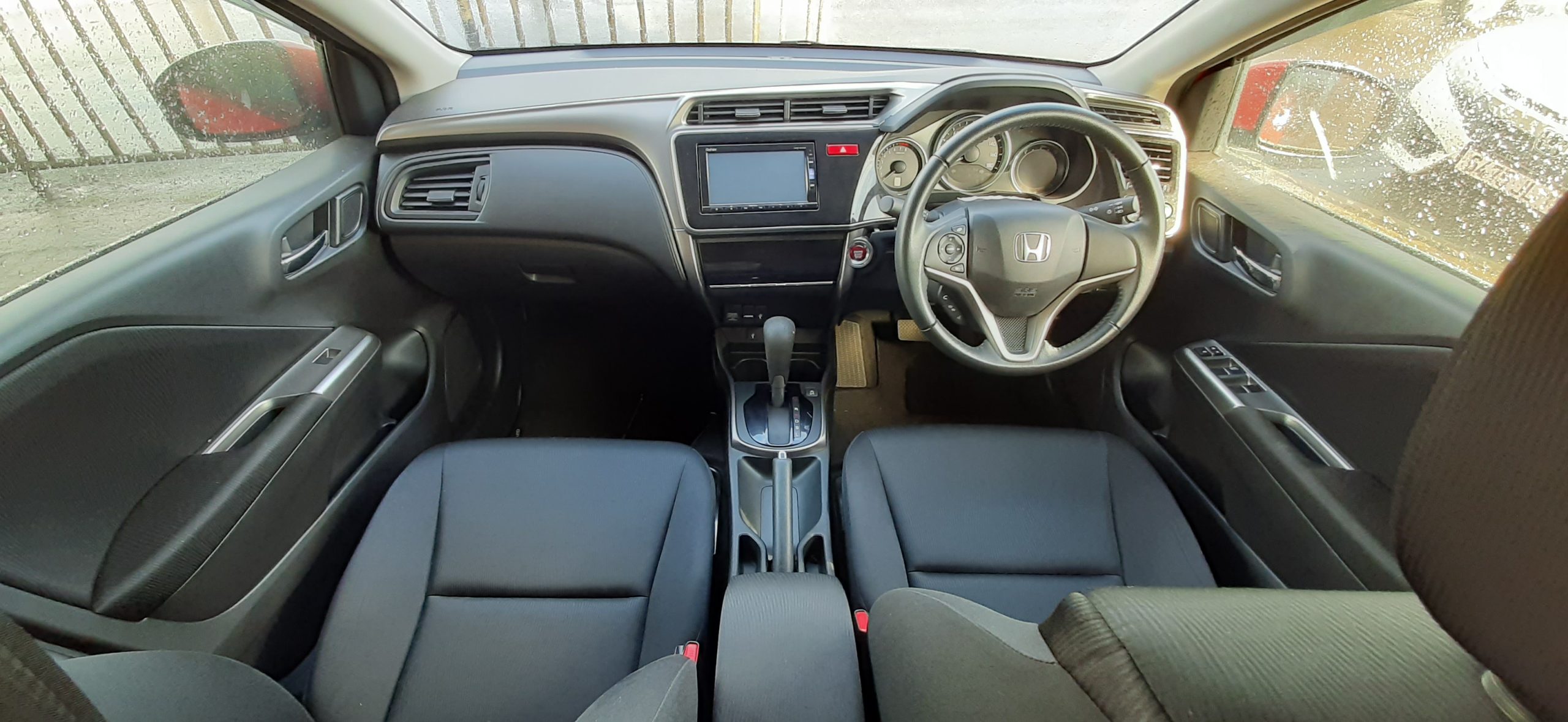 Honda Grace Year 2016 | Ajageer Motors