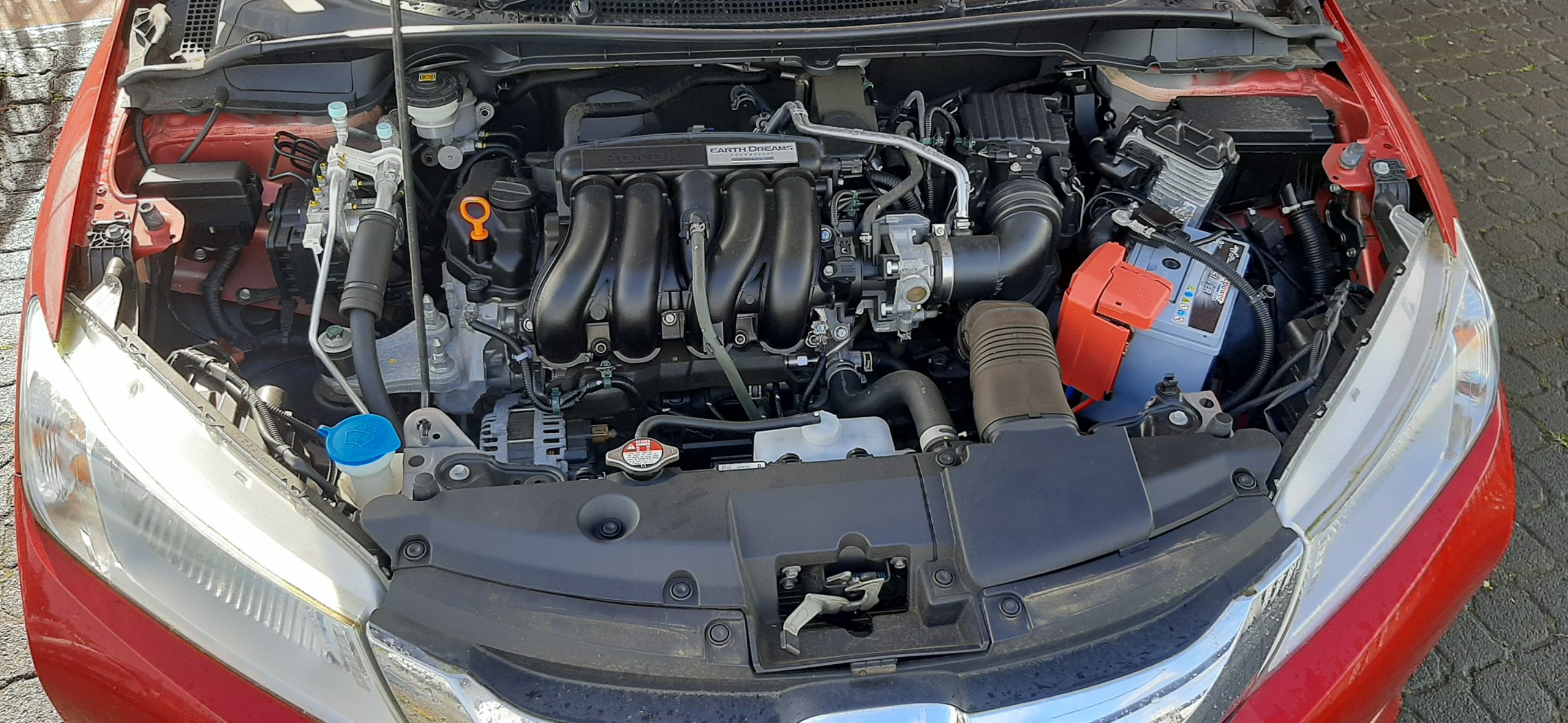 Honda Grace Year 2016 Ajageer Motors