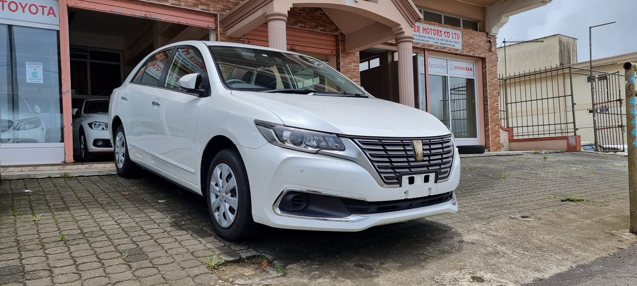 Toyota premio 2019